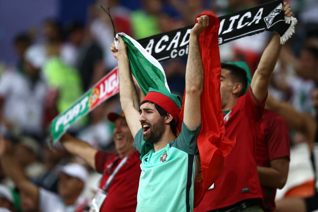 Tremendo ambiente el que armaron portugueses e iraníes de cara al último juego de sus selecciones en la fase de grupos del Mundial Rusia 2018 en Mordavia Arena en la ciudad de Saransk.