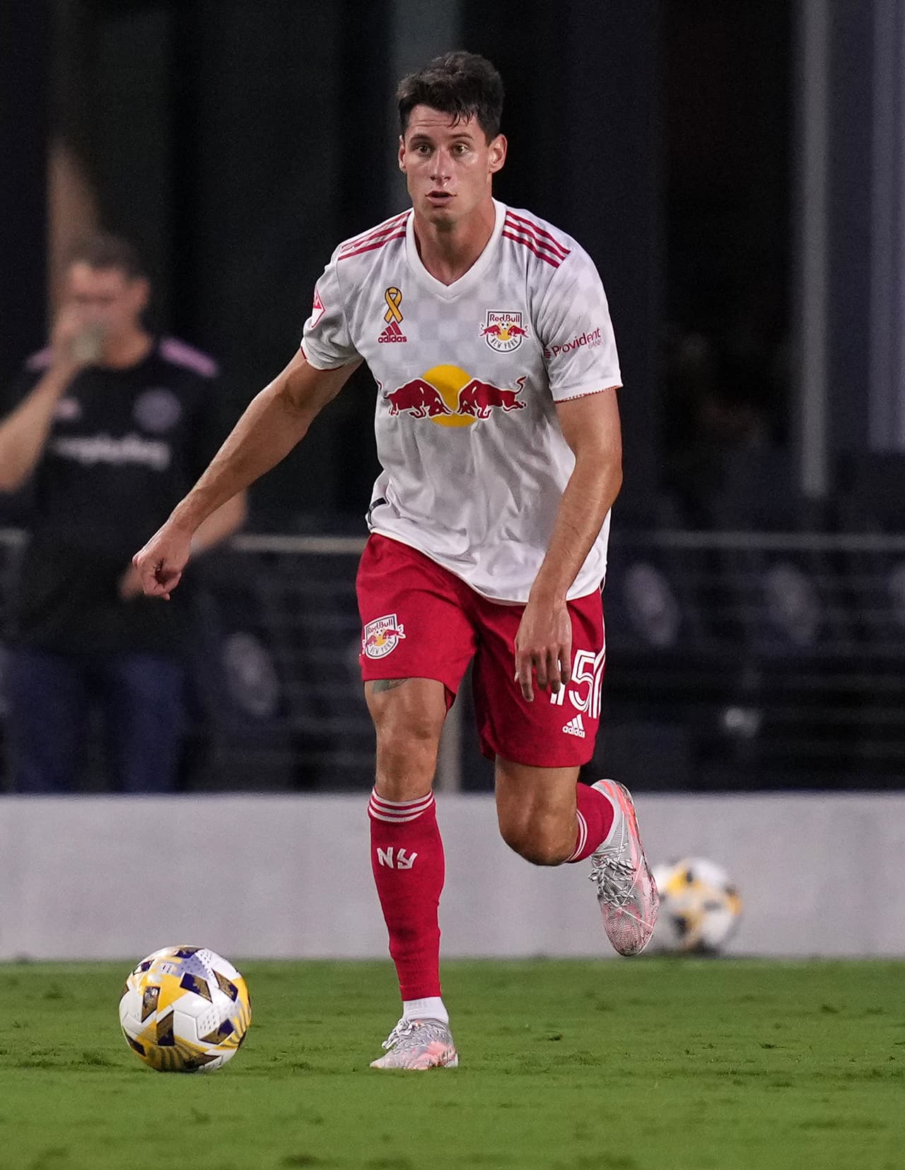 DEFENSOR - Sean Nealis (New York Red Bulls)
