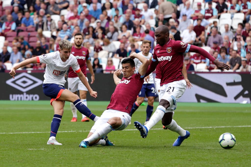 Steve Cook puso el segundo gol al minuto 20 del segundo tiempo para el 1-2 del equipo visitante.