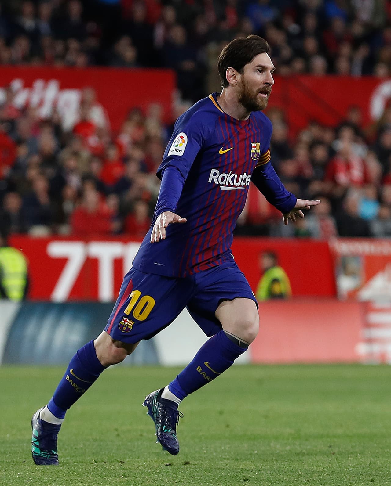 Un minuto después, al 89, messi igualó los cartones y puso cifras definitivas para rescatar un empate que parecía imposible.