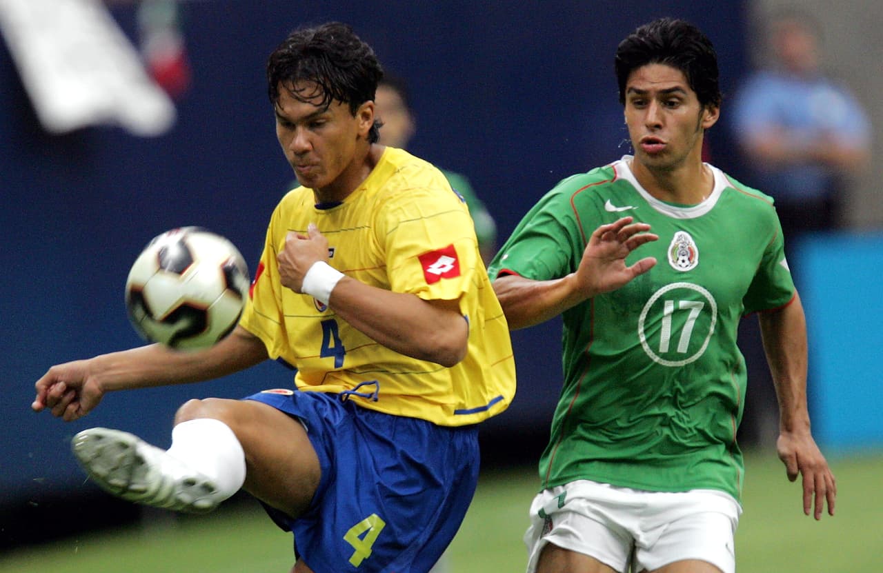 Colombia repitió en la Copa Oro 2005 y mejoró su actuación de la edición pasada llegando a las Semifinales, donde fue eliminado por Panamá con un 3-2.