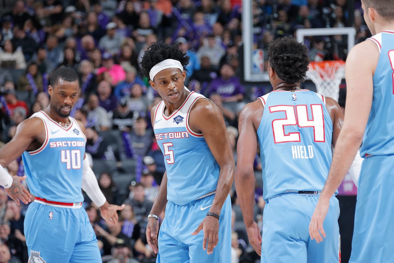 <b>Suns 104-117 Kings: </b>el equipo de Sacramento mantiene su ilusión de entrar a los playoffs con este nuevo triunfo en el Golden 1 Center. Están a dos de superar a los Clippers en el último lugar del Oeste a la postemporada.