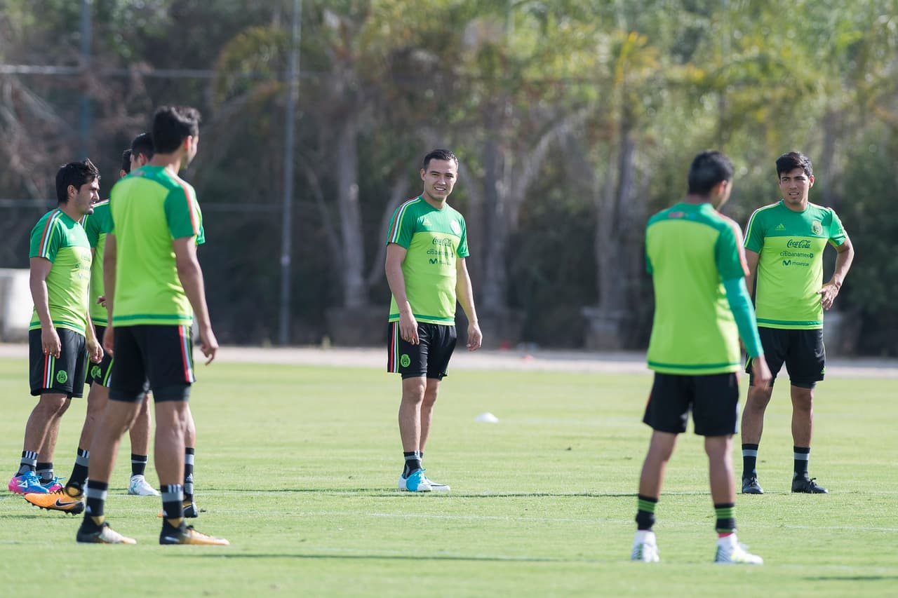 Sin embargo, aparte de Torres en la delantera, es claro que todas las posiciones de la selección mexicana podrían verse reforzadas si alguno de los presentes sobresale.