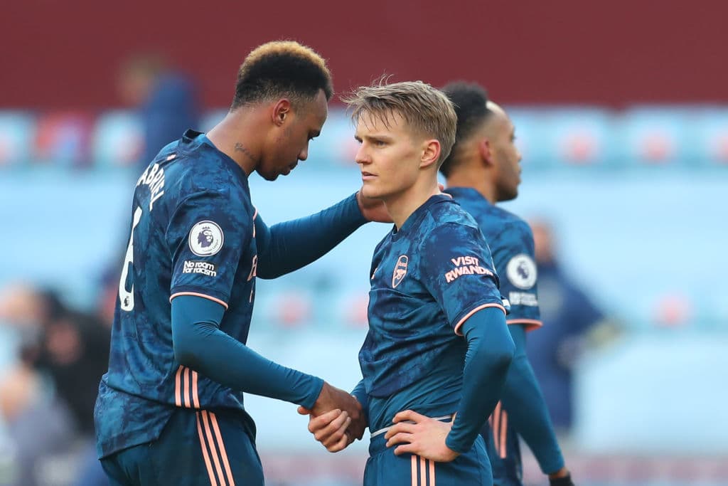 Arsenal cayó por la mínima ante el Aston Villa. Los de Mikel Arteta se quedaron con 31 puntos, mientras que los locales llegaron a 35 unidades.