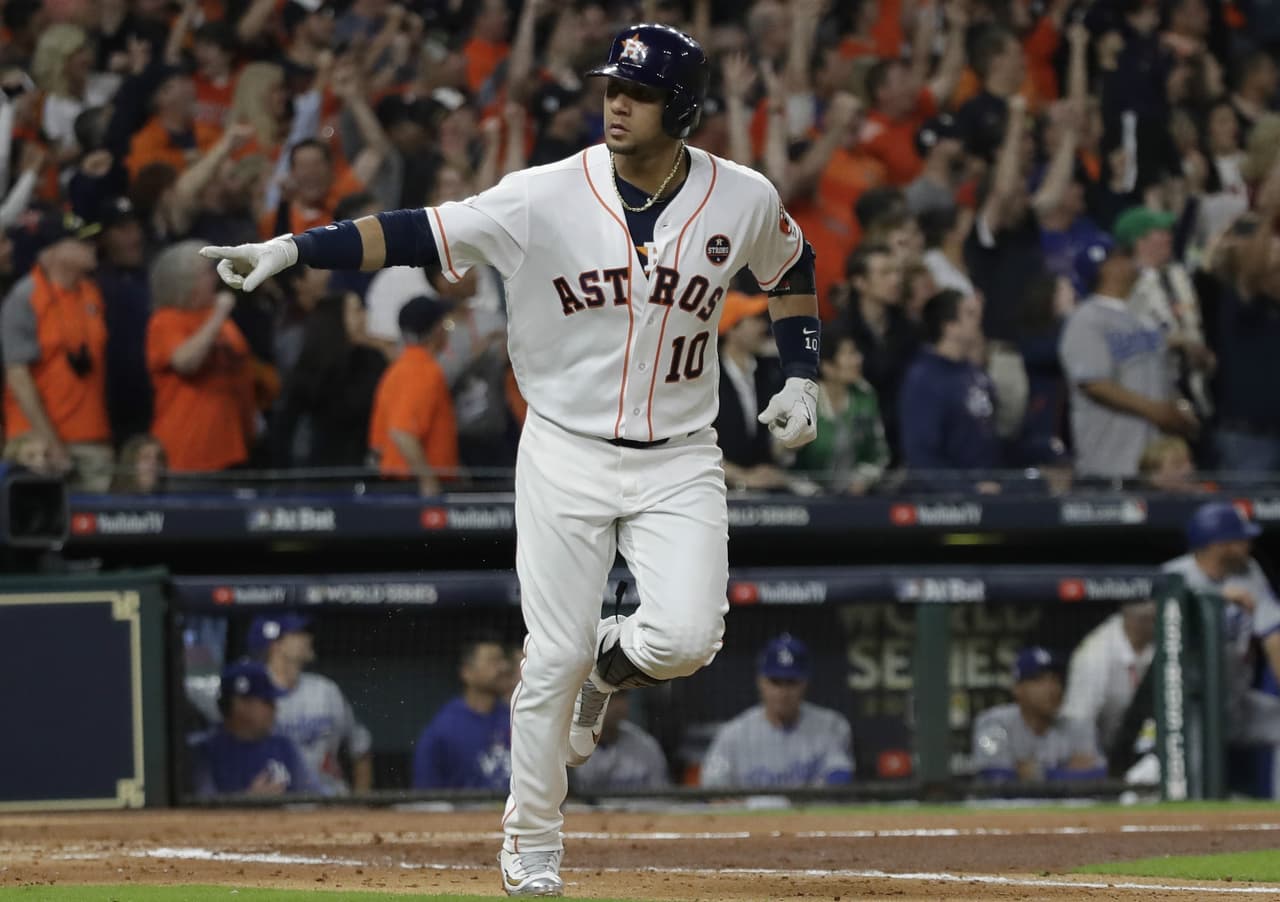 Yuli Gurriel fue suspendido 5 juegos por un gesto ofensivo hacia Yu Darvish