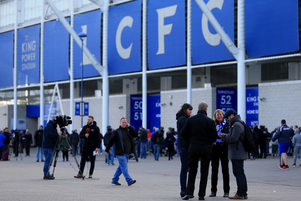Los hechos ocurrieron en el parqueadero aledaño al King Power Stadium, estadio donde el Leicester City empató 1-1 con West Ham United el sábado.