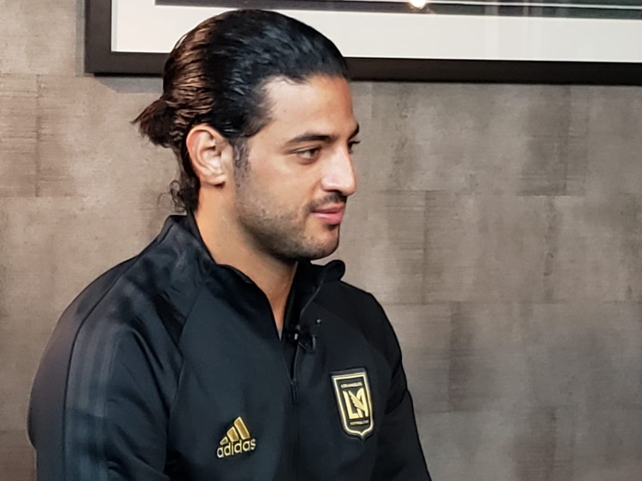 Carlos Vela asegura que siempre habrá críticas a decisiones de futbolistas