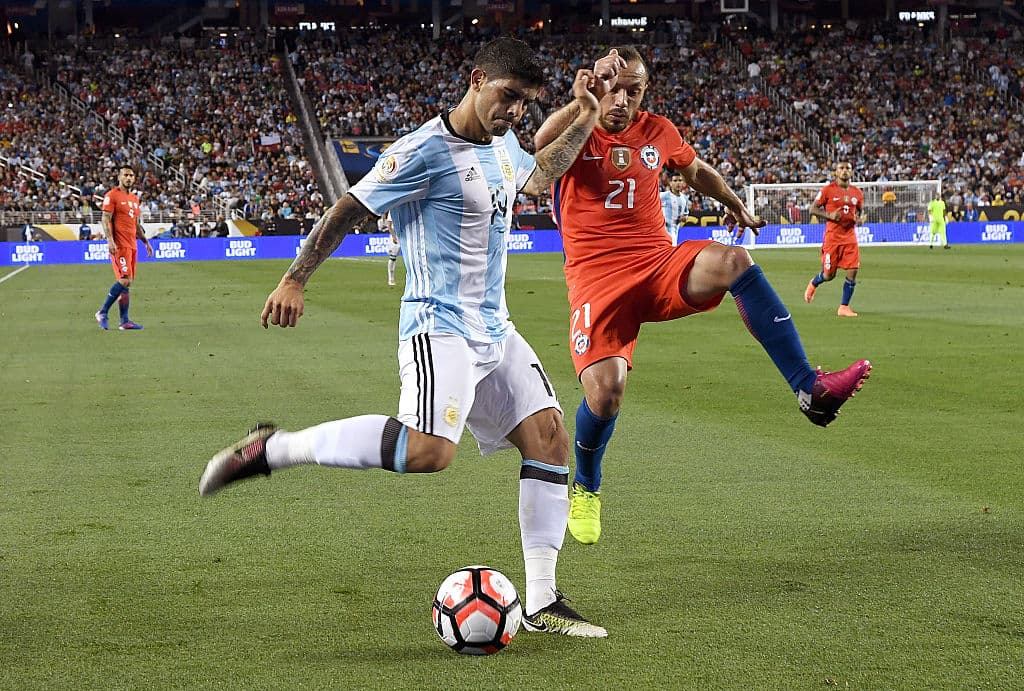 3. Éver Banega - Argentina