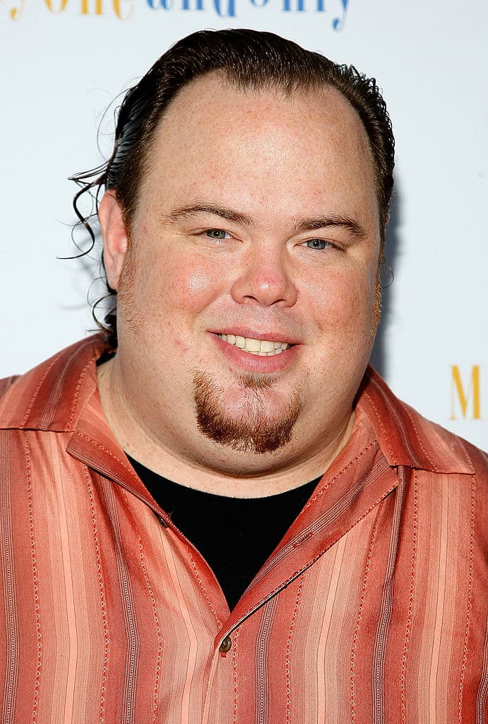 En esta nueva versión podremos ver lo que pasaría si Kevin McCallister fuera olvidado en la era de las redes sociales.
<br>