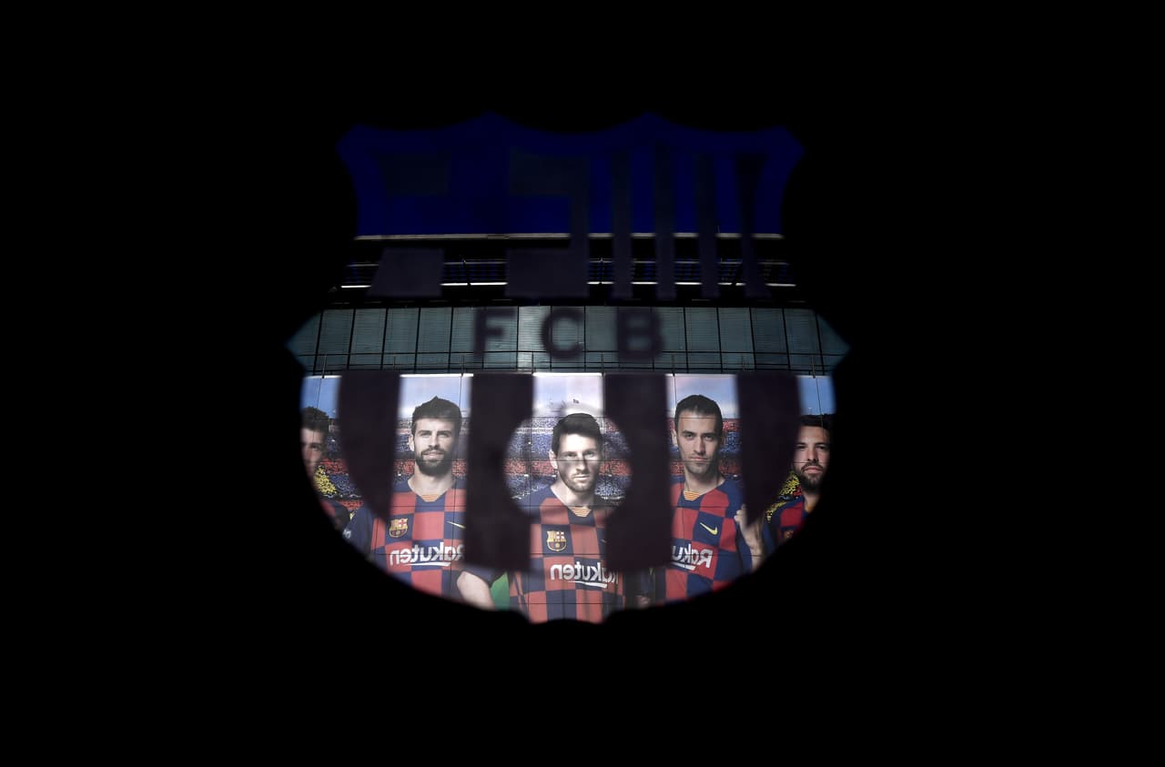 Messi y todos en Barcelona se rebajarán sueldo 70%