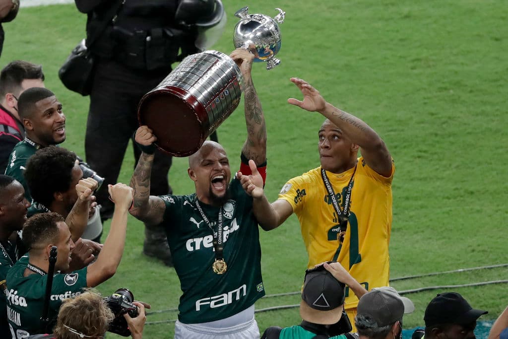 Las postales de la coronación del Palmeiras en la Libertadores | Un gol de último minuto catapultó al ‘Verdao’ al Mundial de Clubes que tendrá lugar en Catar.