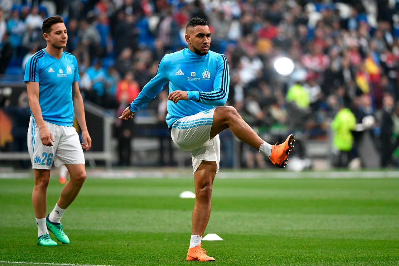 Payet pareció no interesarse por esas premoniciones y desde antes tenía la idea de poner su mano en ese trofeo.