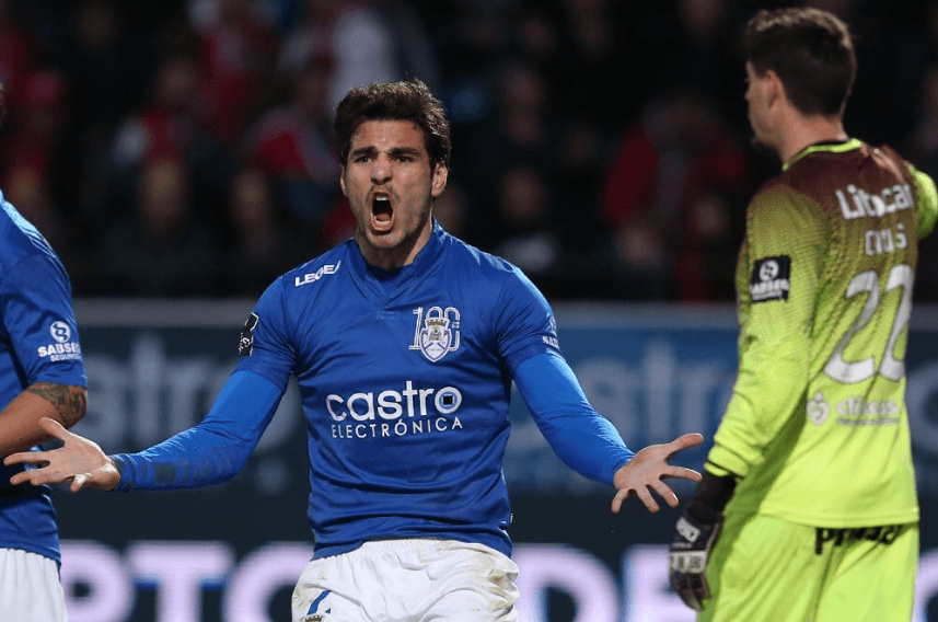 <b>Sábado 7 de abril - Feirense Vs. Sporting Braga: </b>el 'Pollo' Antonio Briseño fue baja en la pasada jornada de la Liga NOS por expulsión, pero ya está disponible para regresar a las canchas con el Feirense.