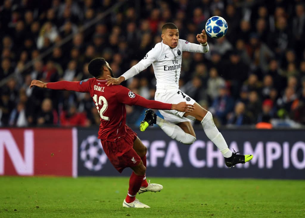 <b>1) Kylian Mbappé (Paris Saint-Germain)</b>. La joya del fútbol francés, con apenas 19 años de edad, su valor mercado es de 204.5 millones de dólares y el margen para su crecimiento es inmenso.