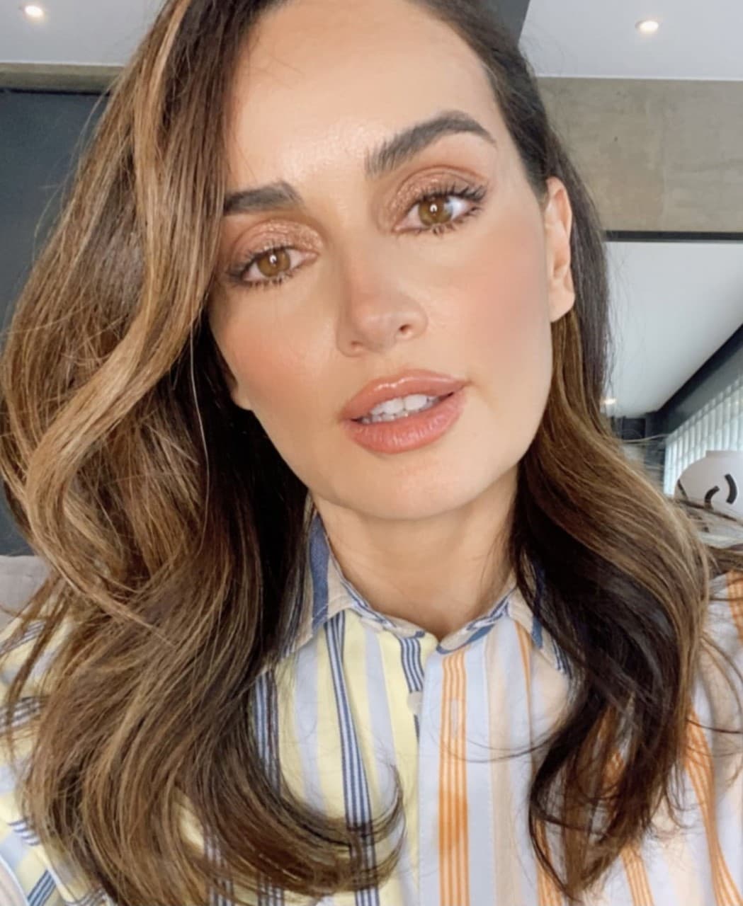 El papel de Ana de la Reguera es el de una mecánica que forma parte del equipo de ‘los buenos’ por así decirlo.
<br>