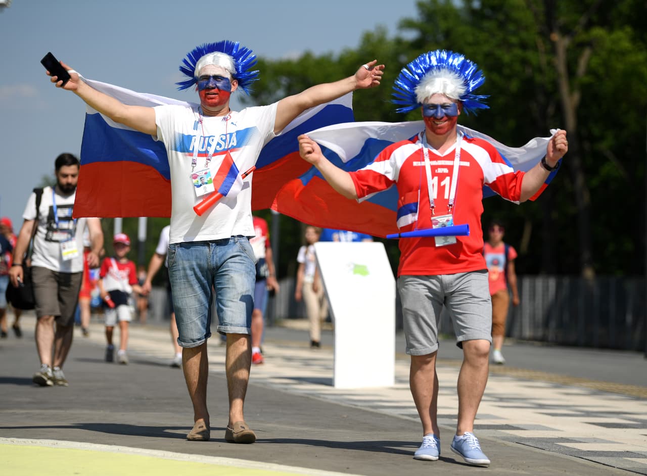 Rusos y uruguayos vivieron con gran emoción la previa y el partido del grupo A entre sus países en el Samara Arena. Aunque los locales fueron más en número, los sudamericanos no se quedaron atrás.