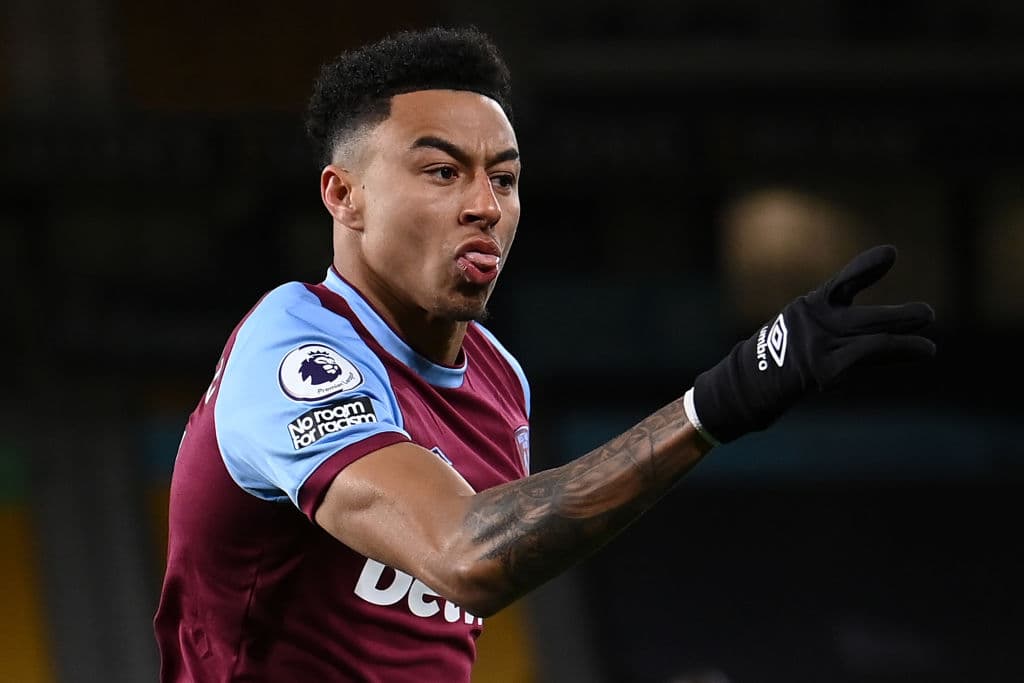 West Ham se impone al Wolverhampton 3-2 cerrando así la fecha 30 de la Premier League. Los Wolves estuvieron cerca de igualar el marcador, pero los goles de Leander Dendonker y Fabio Silva no fueron suficientes ante las anotaciones de Jesse Lingard, Pablo Fornals y Jarrod Bowen. El mexicano Raúl Jiménez aún sigue en recuperación.