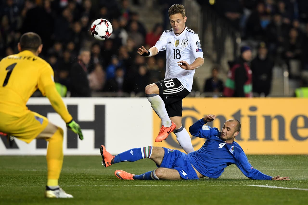 El juvenil Joshua Kimmich completó también su quinto partido en esta eliminatoria y el quinto como titular. Acumula una anotación.