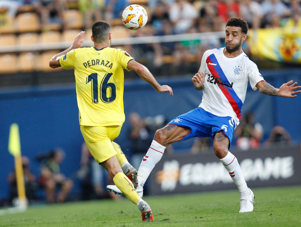 Tras la anotación, el Villarreal se hizo dueño del partido y Rangers no podía reaccionar por ningún lado.