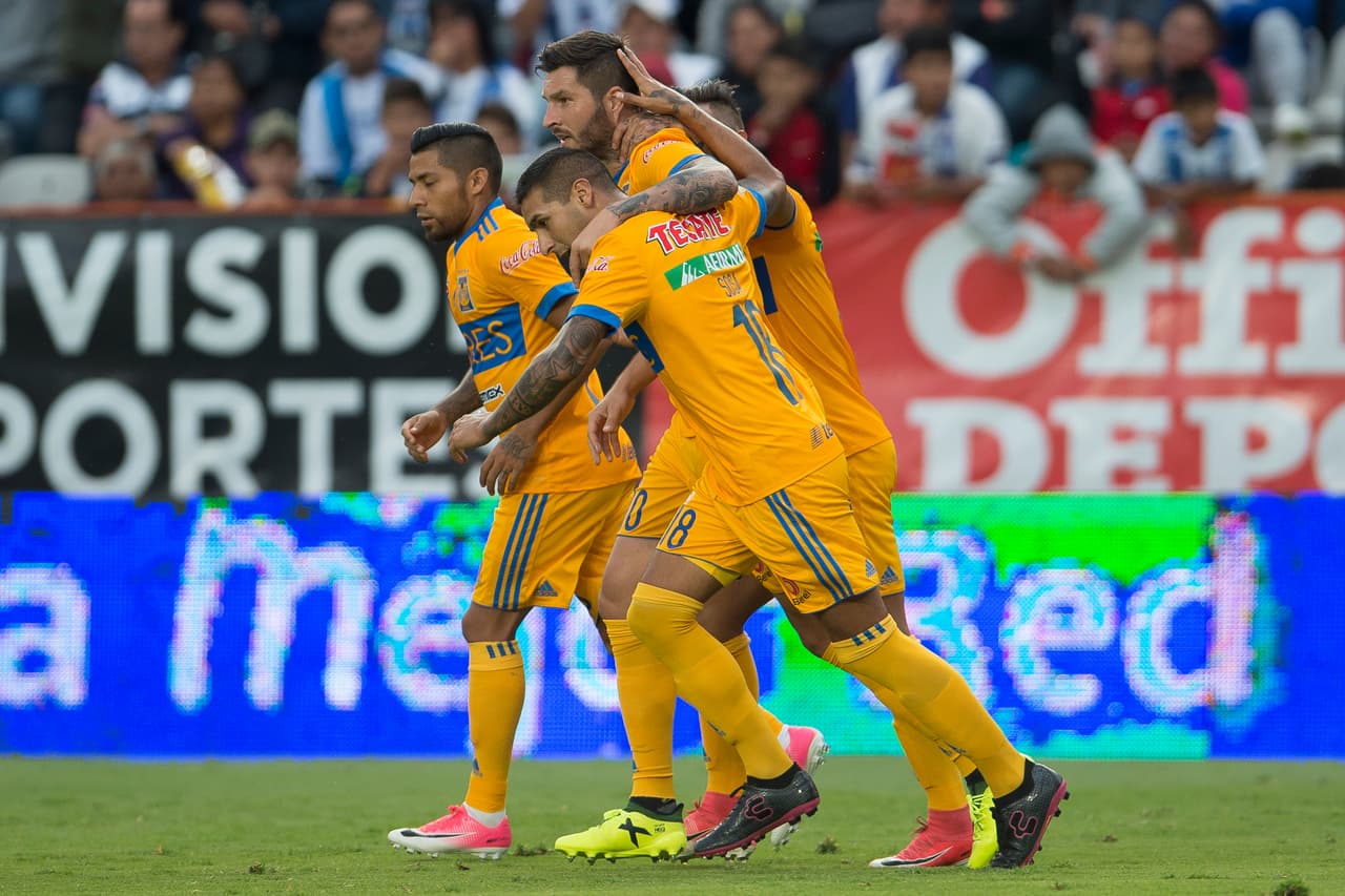 El encargado de cobrar el tiro penal fue André-Pierre Gignac que engañó a Pérez y puso el 1-1 a los 26 minutos. Una igualada justa en un partido que ambos conjuntos buscaban ganar.