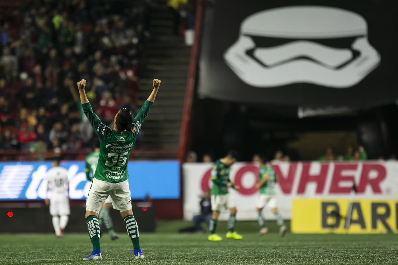 Tijuana
<b> 1-2</b> León