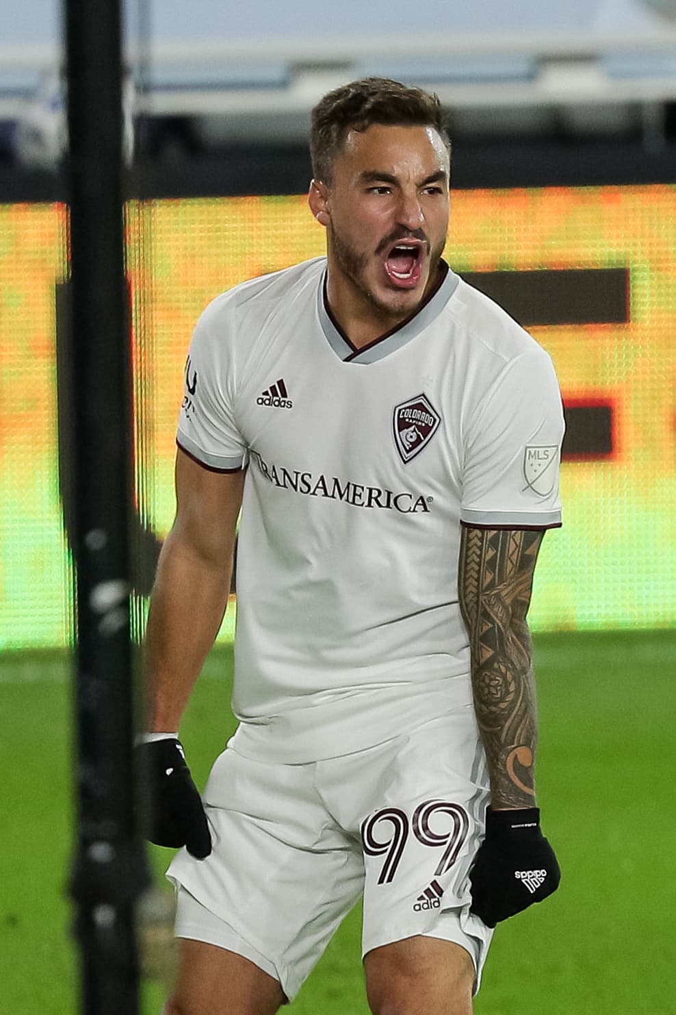 EQUIPO DE LA SEMANA / DELANTERO - Andre Shinyashiki (Colorado Rapids)