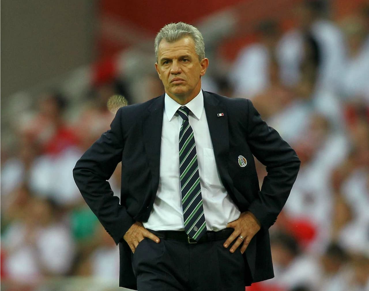 Otro entrenador que podría llegar al banco del Tricolor es Javier ‘Vasco’ Aguirre, el estratega llegaría por tercera vez al equipo mexicano como bombero pues en las dos pasadas necesitaba clasificar al equipo al Mundial.