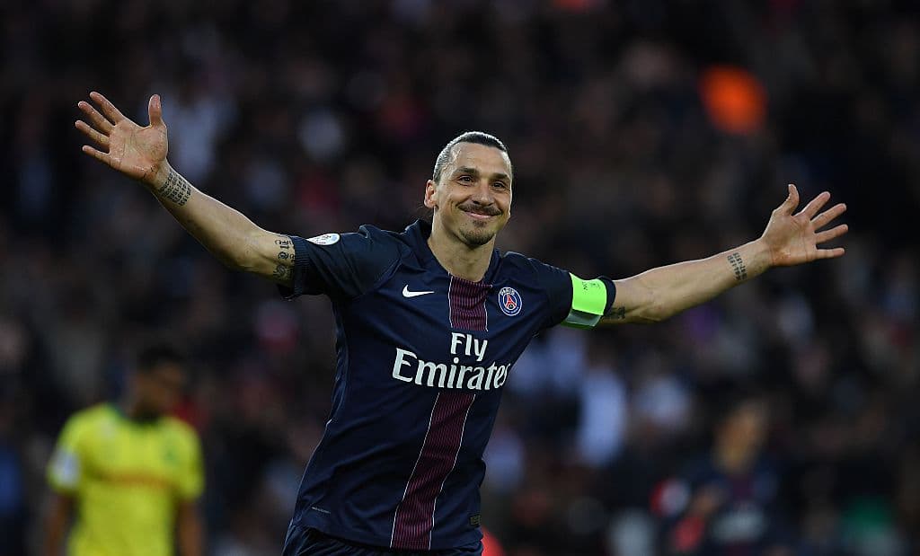 Zlatan Ibrahimovic celebra su doblete ante Nantes.