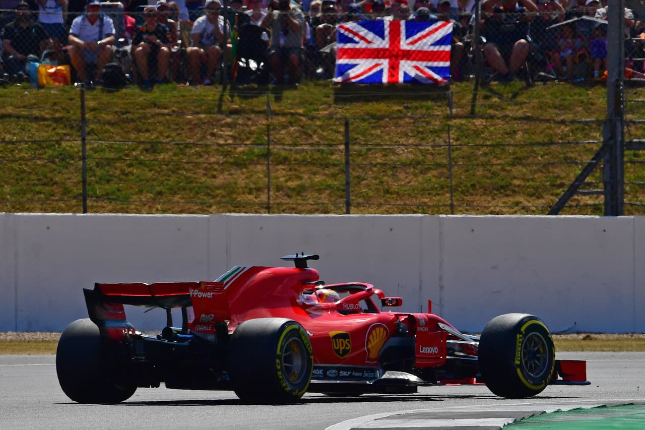 Faltando cinco vueltas para el final de la carrera, Sebastian Vettel retomó el primer lugar de la competencia tras un gran sobrepaso a Valteri Bottas que finalizó cuarto.