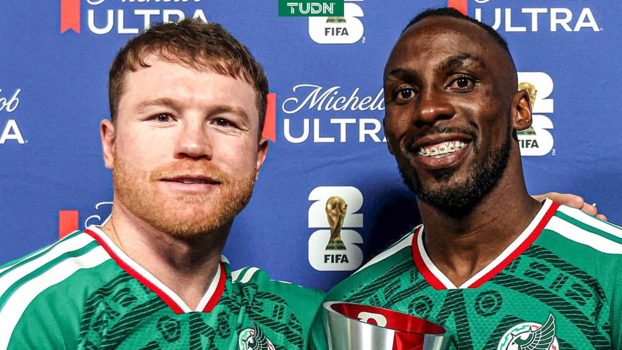 Julián Quiñones recibe MVP de México vs. Sudáfrica de... ¡Canelo Álvarez!