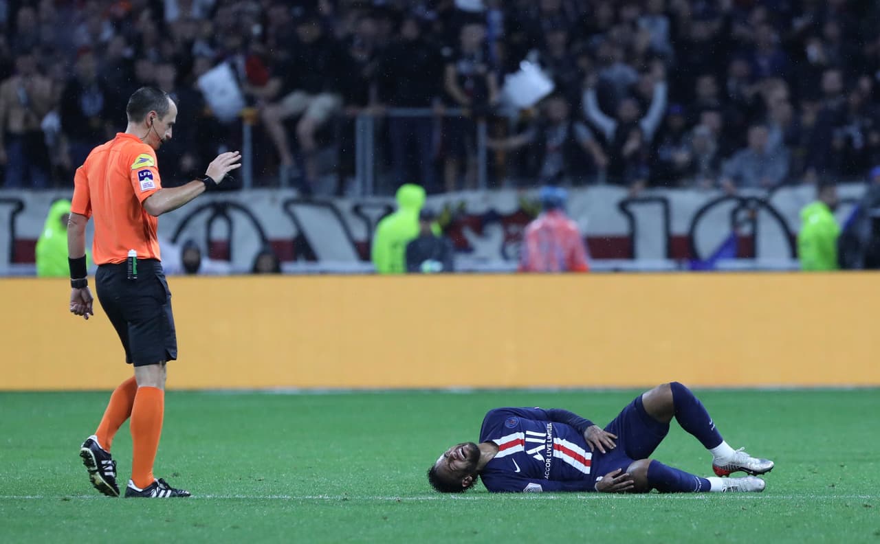 Herida menor, un partido, cuatro días fuera.