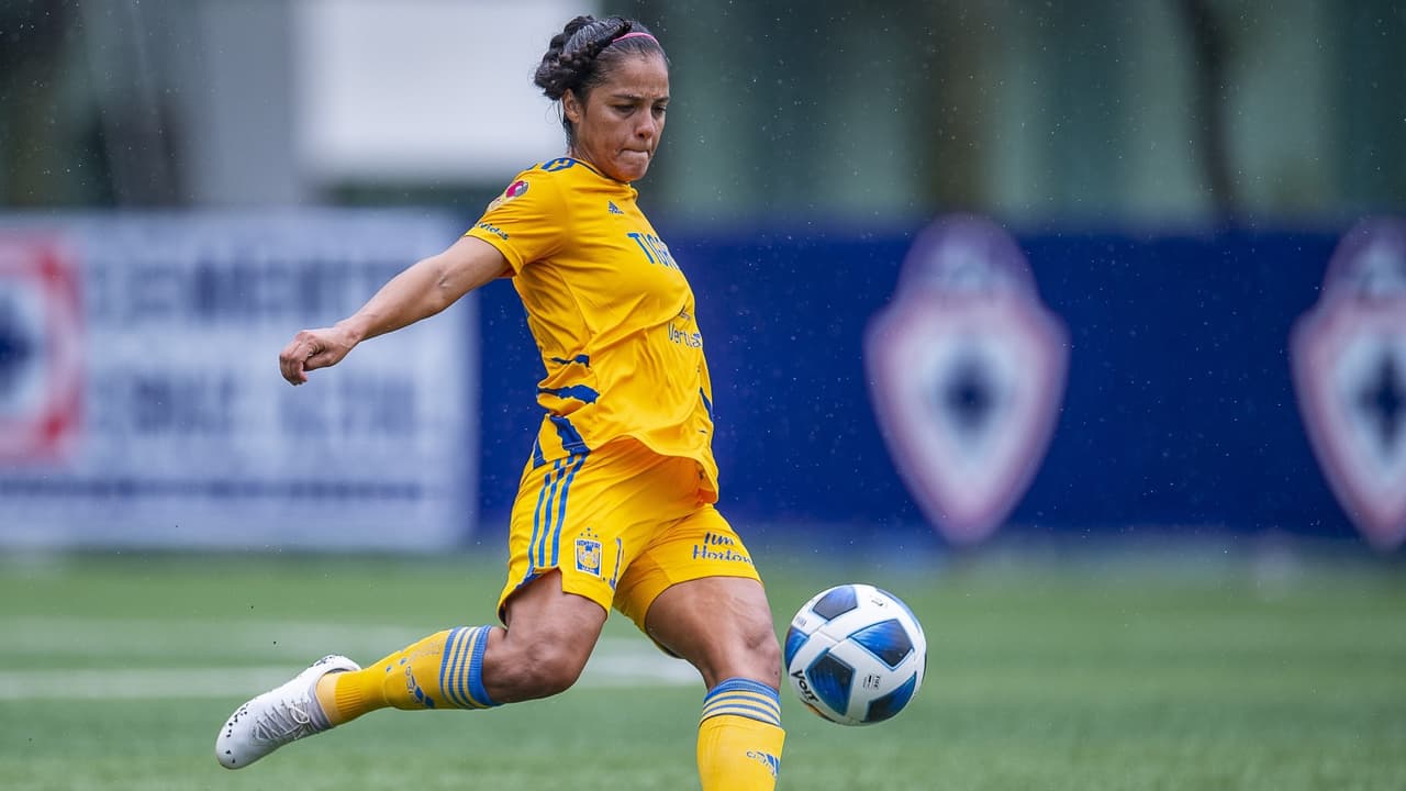 Cristina Ferral jugará la Final con título de director técnico