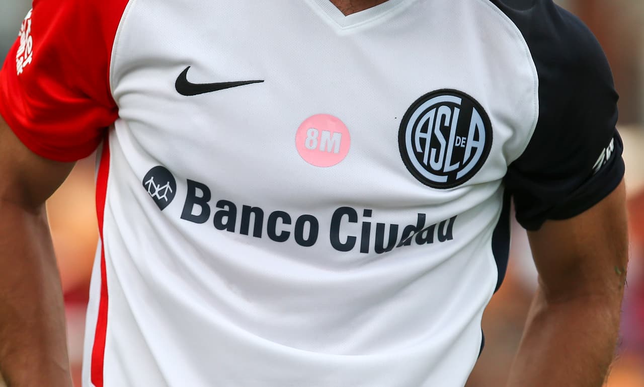 Marcelo Tinelli, directivo de San Lorenzo y presentador en Argentina, también bautizó a su hijo en honor al equipo, pero con un nombre más normal: Lorenzo.