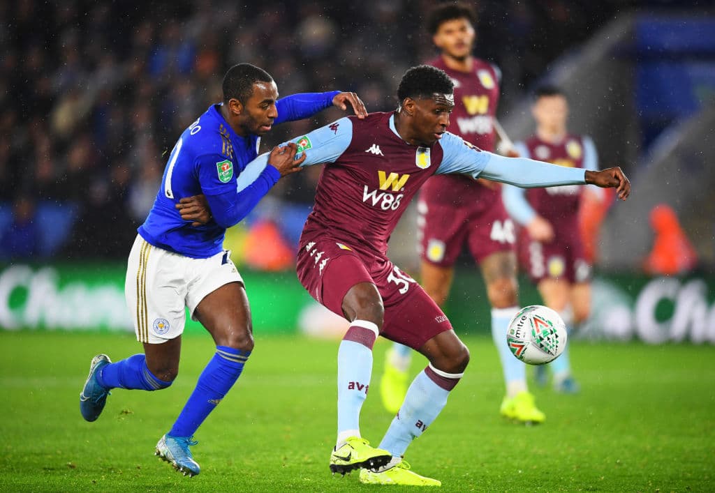 El Leicester City empata 1-1 con el Aston Villa; Guilbert abrió el marcador para la visita, Iheanacho igualó la ida de la semifinal de la Carabao Cup.