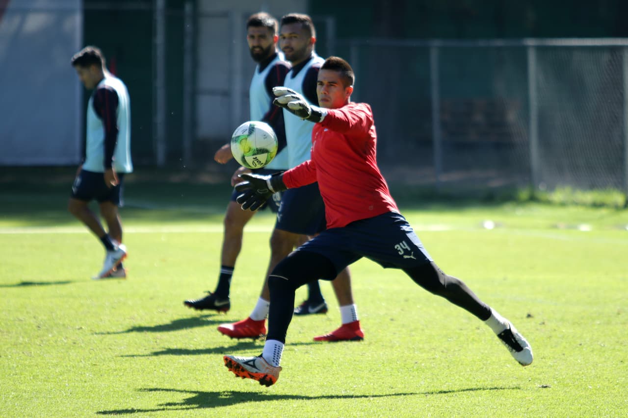 Exigencia, intensidad pero ante todo optimismo y unidad abundan en el entrenamiento de Chivas de Guadalajara en Chivas Verde Valle con miras a la Jornada 4 del Clausura 2019 de la Liga MX.