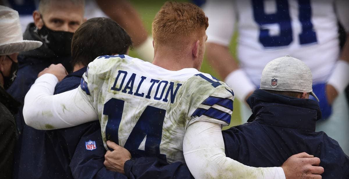 El QB de Dallas Cowboys, Andy Dalton, pasó duras semanas