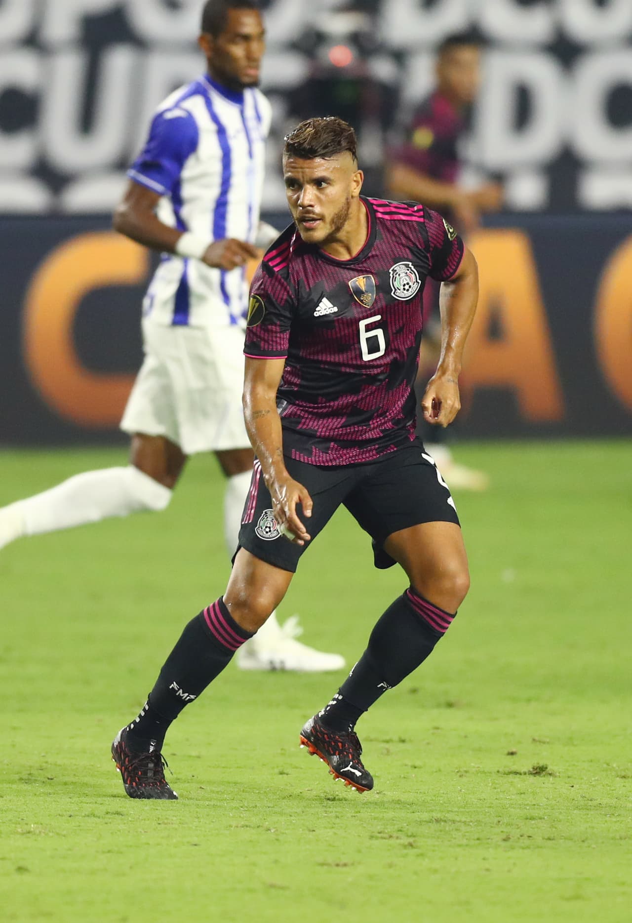 Jonathan dos Santos (México)
<br>