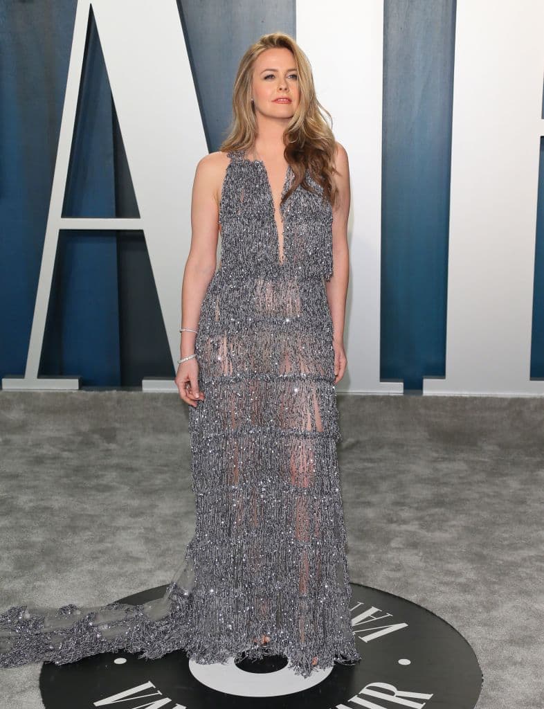 Y no ha sido el único anuncio que ha llamado la atención pues, tras tres años de ruptura, Silverstone se ha unido a la popular aplicación de citas ‘Bumble’.