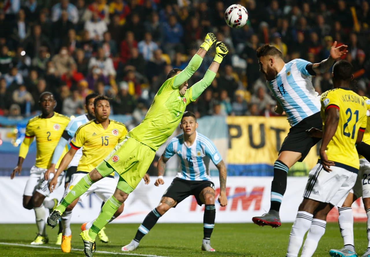 Por arriba Ospina fue impasable.