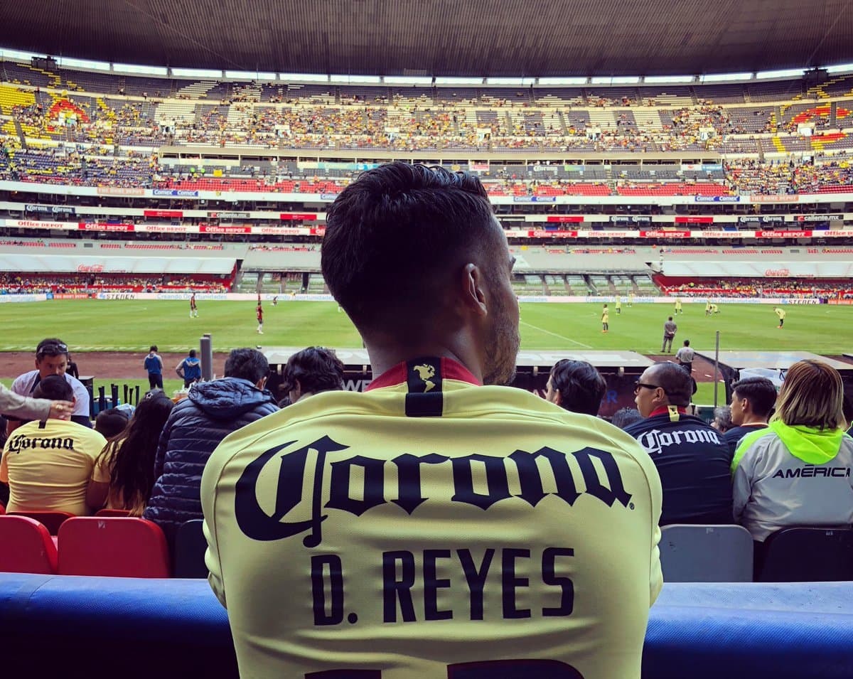 Diego Reyes presente en el América vs Atlas