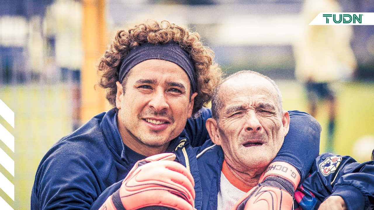 Ochoa se reencuentra con utilero del América 15 años después