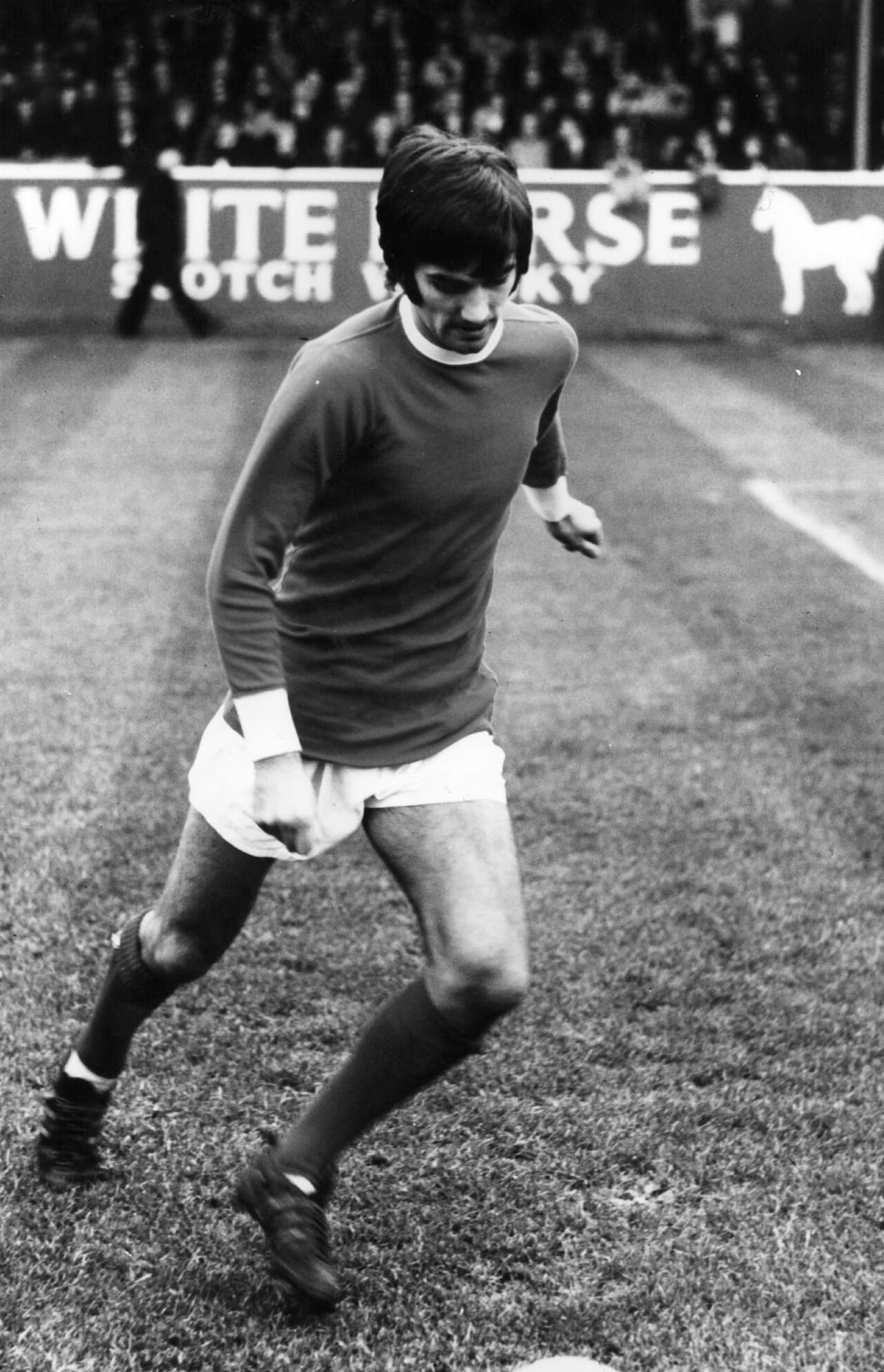 Delantero: George Best (Irlanda del Norte)