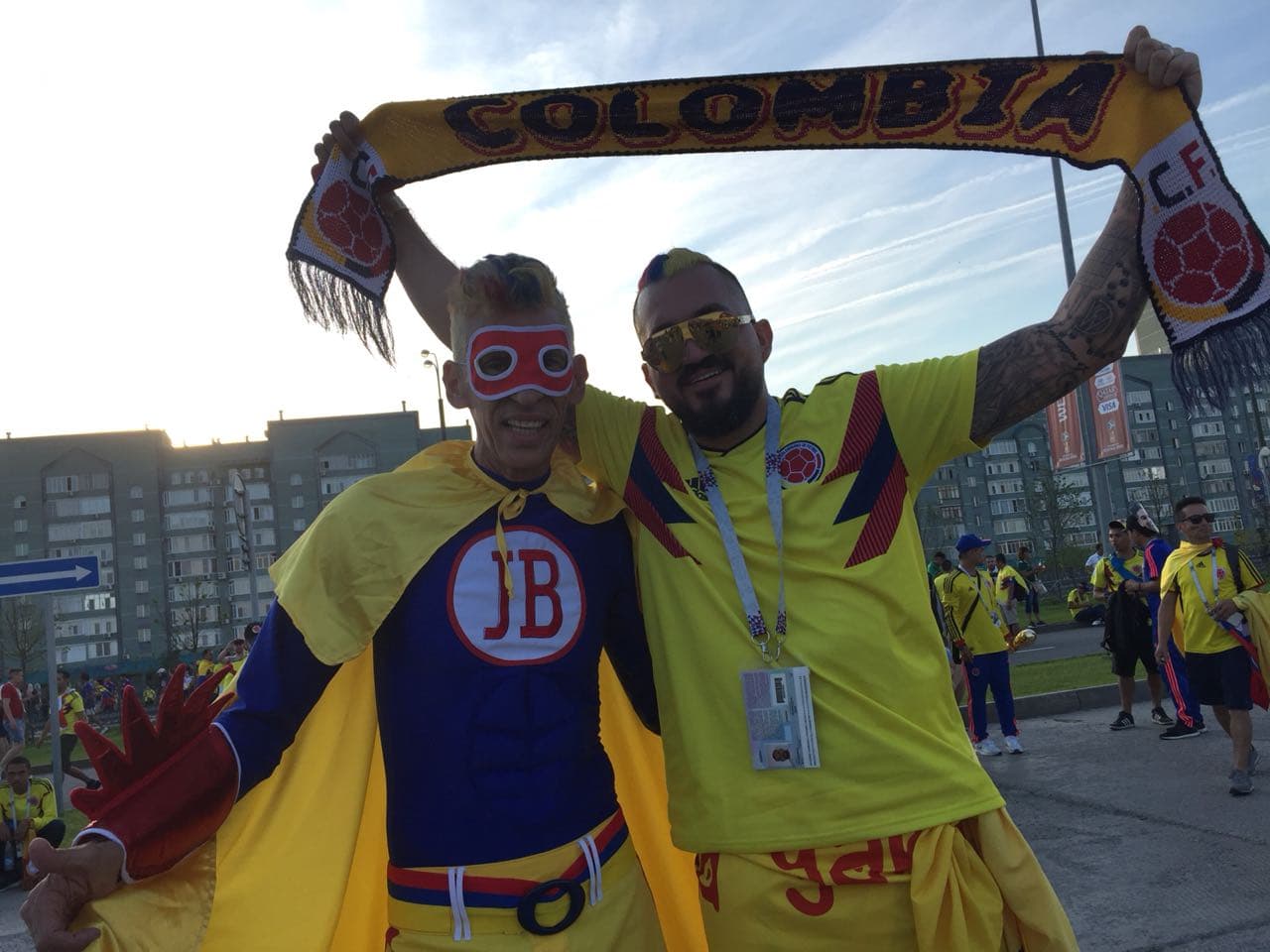 Los seguidores de Colombia y Polonia prendieron la fiesta con su colorido y alegría en medio de la segunda presentación de ambas selecciones por el grupo H del Mundial de Rusia 2018.