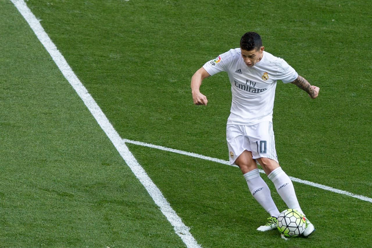 Bayer Munich, Paris Saint-Germain, Manchester United y Juventus son los nombres que han levantado la mano por el mediapunta colombiano.