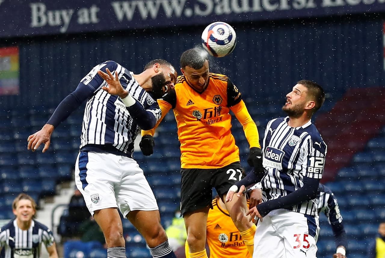 Wolverhampton se lleva sólo un punto tras empatar 1-1 con West Bromwich Albion en su visita durante la Jornada 34 en la Premier League. Fabio Silva le daba la victoria a los Wolves al minuto 46, pero Mbaye Diagne le daba el gol del empate a los locales. El mexicano Raúl Jiménez aún no ha sido convocado.