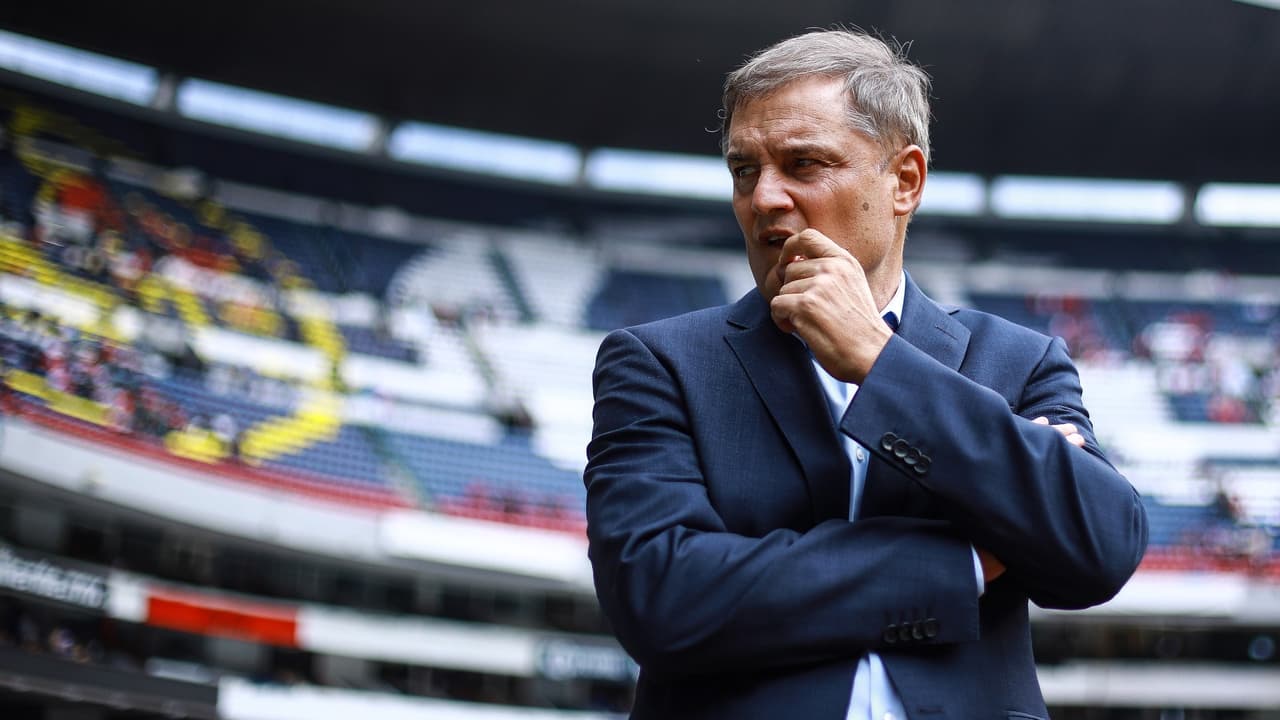 Cruz Azul planea reunirse con la Comisión de Arbitraje y respalda a Diego Aguirre