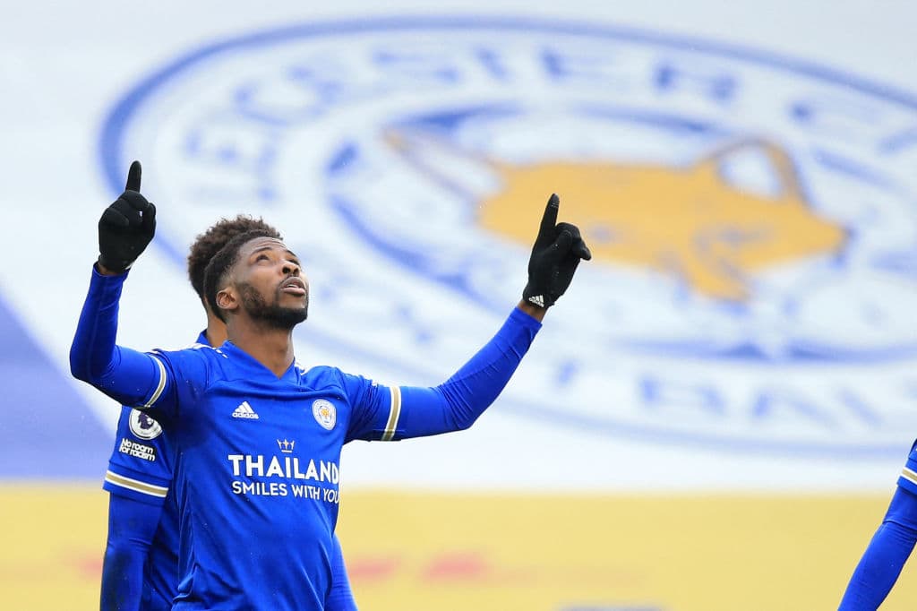 Goleada la del Leicester City ante el Sheffield United con marcador de 5-0, durante la Jornada 28 de la Premier League. Kelechi Iheanacho se llevó la tarde con un hat-trick, Ayozé Pérez y un autogol al minuto 80 por parte de Ethan Ampadu para darle la victoria a los 'Foxes'.