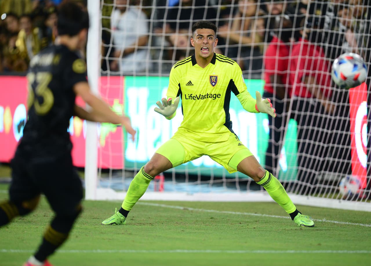 Al arco va David Ochoa, el buen portero de Real Salt Lake, que este fin de semana tuvo un destacado partido frente a LAFC.
<br>
