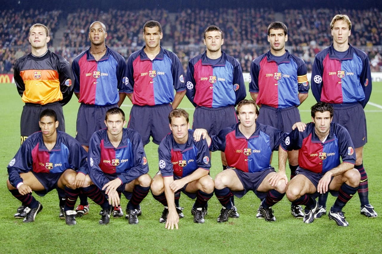 Barcelona vivió sus 100 años con el título de Liga en 1999, con un equipo con caras como la de Luis Figo, que viviría el centenario después con el máximo rival, y con Luis Enrique y Josep Guardiola, que luego pasarían como campeones como técnicos azulgranas.