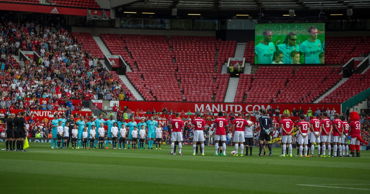 Se conmemoró a las víctimas de atentados terroristas en las ciudades de Manchester y Barcelona.
